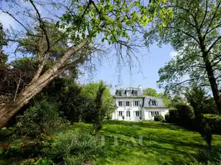 Former 17th-Century Hunting Lodge with Rich History