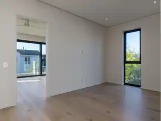 Magnificent Estate Living with Mountain View Serenity