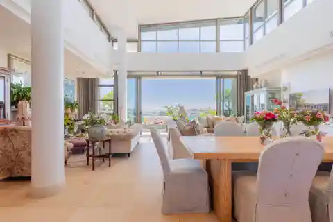 V&a Waterfront Penthouse