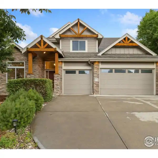 TURNKEY HOME FULL OF UPDATES