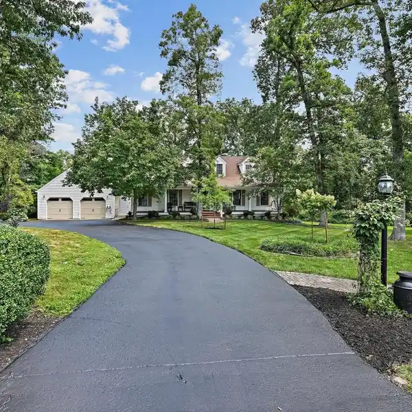 UNIQUE EXPANDED SEARS COTTAGE