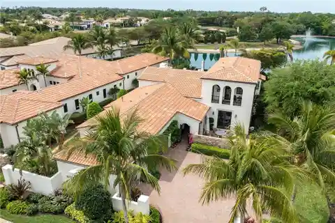 Spectacular Home in Lucarno at Mediterra