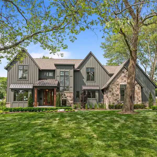 ARCHITECTURALLY STRIKING WESTCHESTER VILLAGE NEW CONSTRUCTION