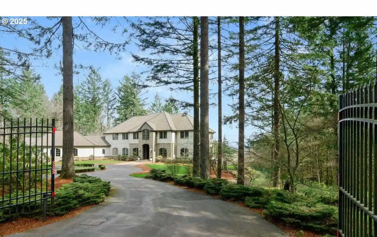 Custom Elegance in Northwest Portland