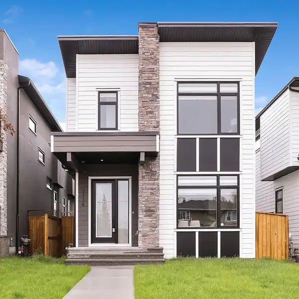 BRAND NEW CUSTOM HOME IN SHAGANAPPI