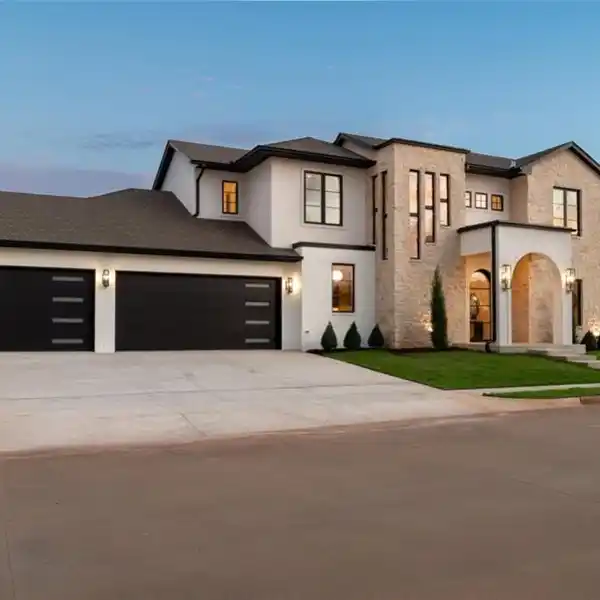 CUSTOM MASTERPIECE WITH REMARKABLE INTERIOR