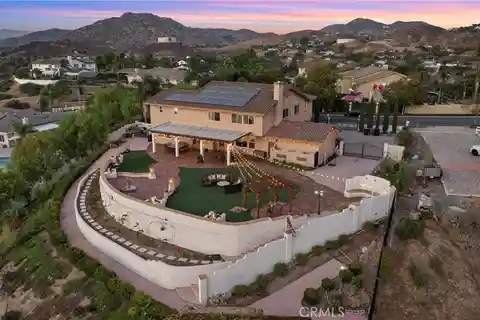 Exquisite Estate in Tranquil Norco Hills