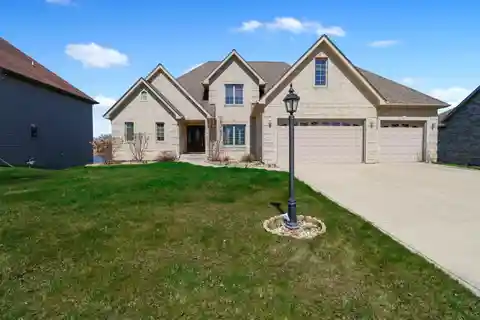 An Unparalleled Lakefront Living Experience