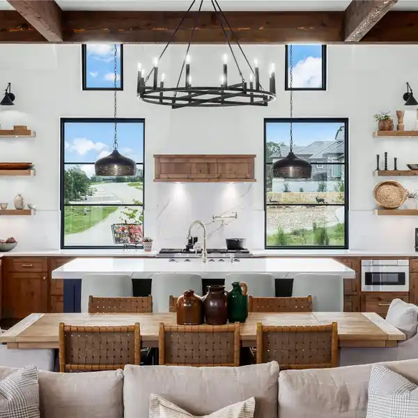 LUXURY MEETS HILL COUNTRY ELEGANCE