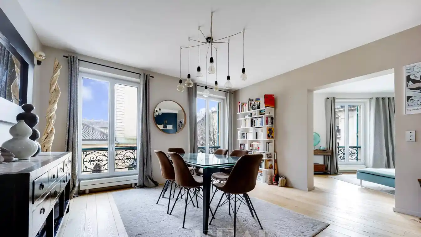 Renovated Apartment That Retains Classic Character