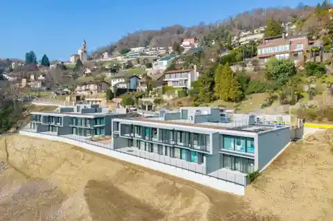 Three Bedroom Residence with Amazing Open View