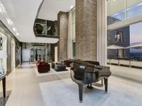 PRESTIGIOUS CONTEMPORARY SOUTH AFRICAN PENTHOUSE