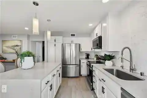 Stylish Upgraded Home in Prime Turtle Rock