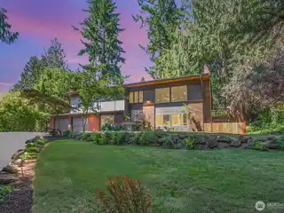 Stunning Split-Level on a Park-Like Lot
