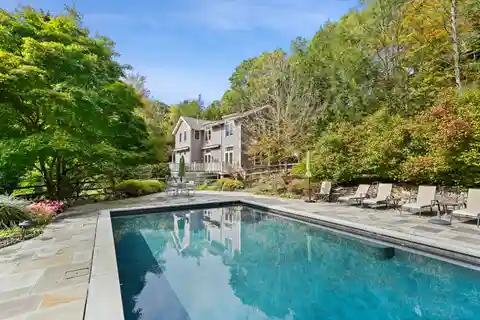 Style and History in North Salem