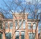 HIGHLY DESIRABLE EMBASSY CLUB IN LINCOLN PARK