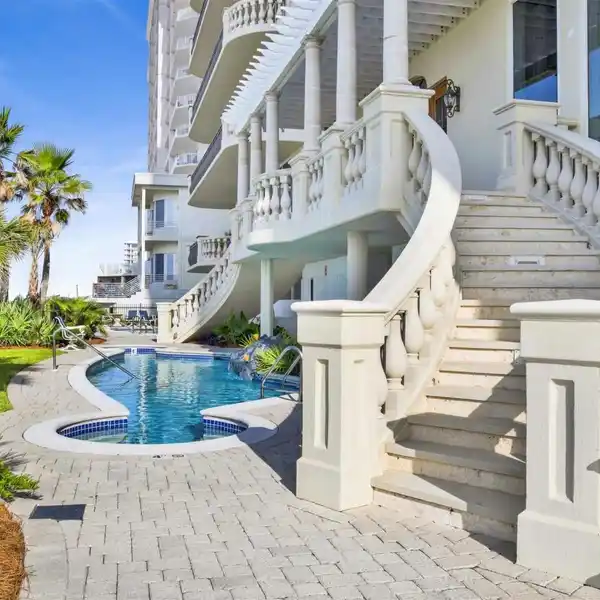 OLD WORLD ELEGANCE IN THE PALMS OF PERDIDO