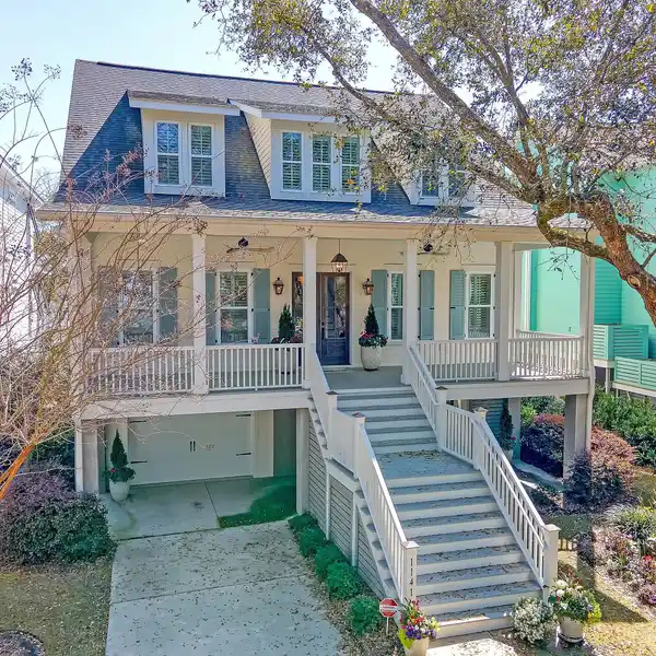 BEAUTIFULLY FINISHED WATERFRONT HOME