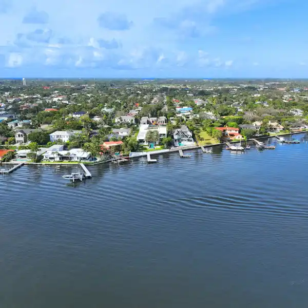 MASSIVE DIRECT INTRACOASTAL WATERFRONT ESTATE