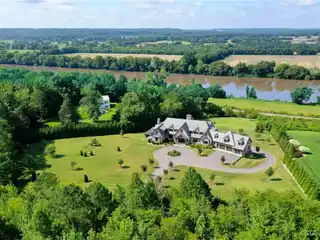 Magnificent Custom Home in Pembroke on the James