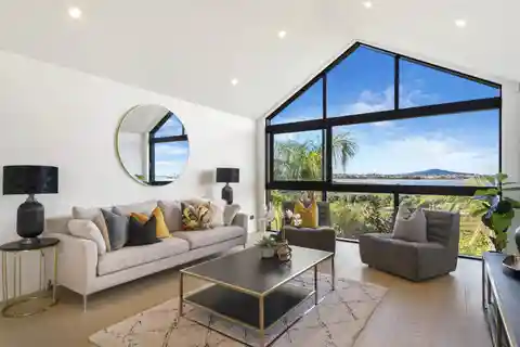 Luxurious Living with Panoramic Views