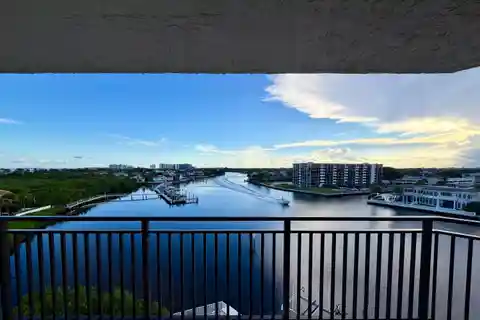 Desirable Corner Home at Regency Highland