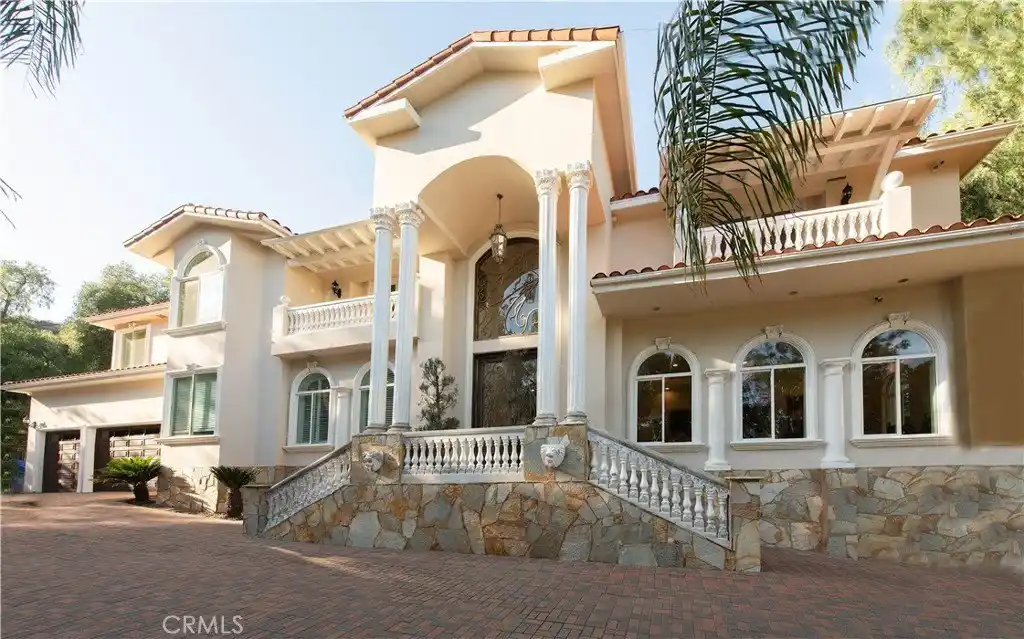 Ultra-private Mediterranean Estate
