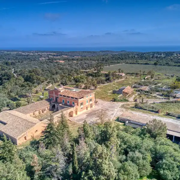 MAJESTIC PROPERTY WITH SEA VIEWS NEAR SON MACIA