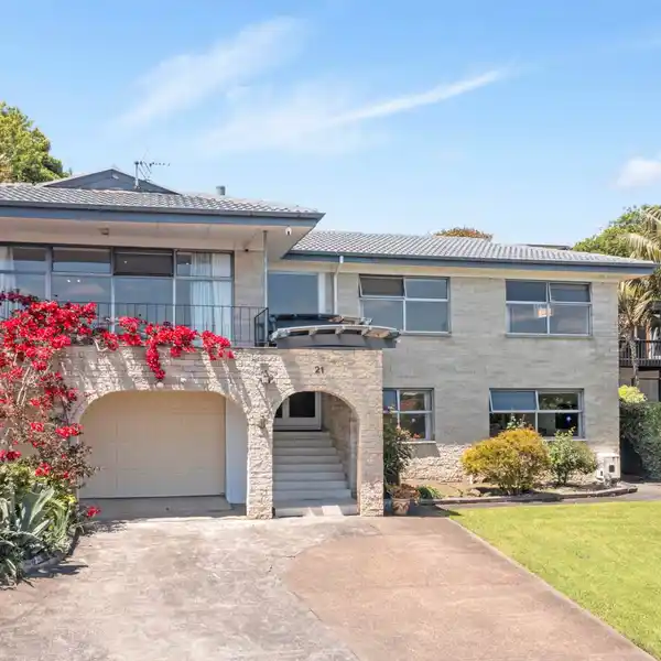 STUNNING HOME ON SOUGHT-AFTER STREET