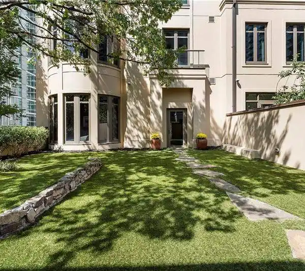 STUNNING THREE-STORY CONDO