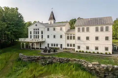 Potter Mountain House
