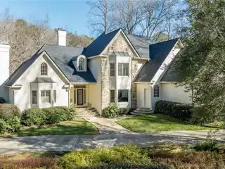Riverfront Retreat in Rivergate
