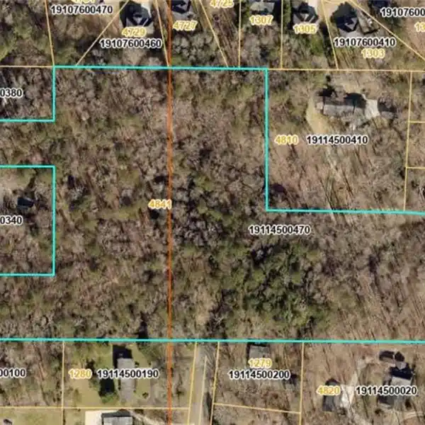 WONDERFUL BUILDING OPPORTUNITY ON OVER 11 ACRES