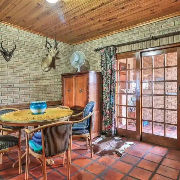 EXCEPTIONAL PROPERTY STEPS TO THE BEACH