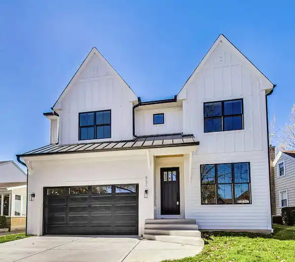GORGEOUS NEWLY COMPLETED HOME