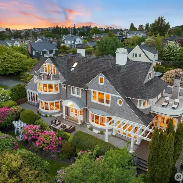 BEAUTIFULLY RESTORED AND UPDATED LEGACY HOME