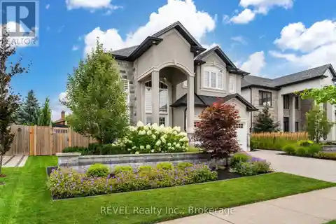 Luxurious Custom Home in the Heart of St. Davids