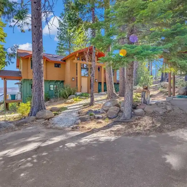 LAKEVIEW RETREAT ON NEARLY TWO ACRES