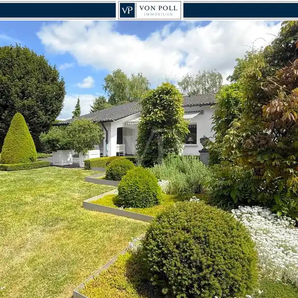 IMPRESSIVE PROPERTY IN A PEACEFUL SETTING