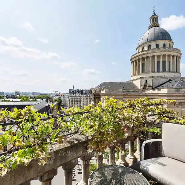 PENTHOUSE VIEWS OVER PLACE DU PANTHéON