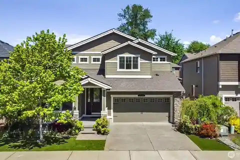 Heritage Estates Elegance with Vaulted Ceilings