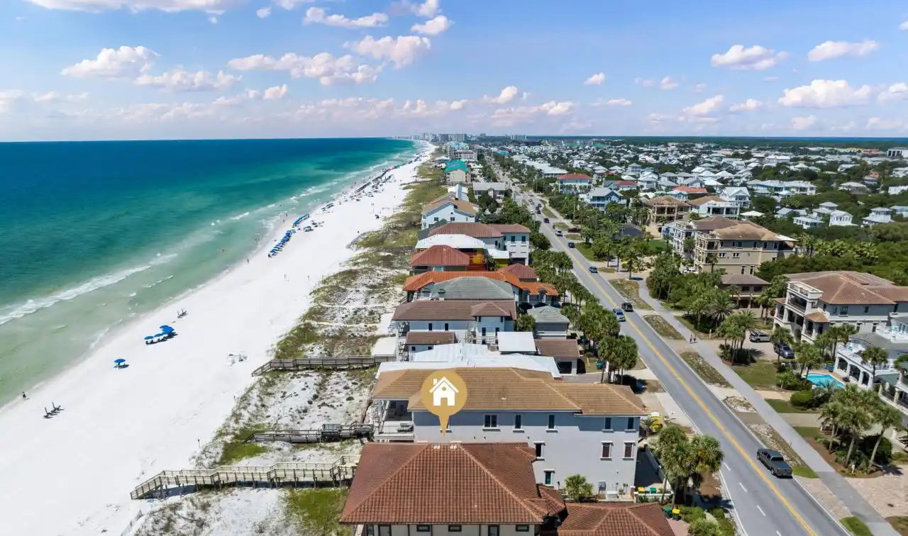 Crystal Cabana - Gorgeous Gulf-front Property
