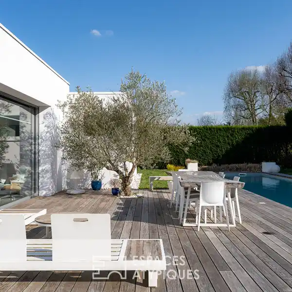 EXCEPTIONAL PROPERTY IN AN ENCHANTING SETTING