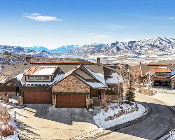 NICE HOME WITH PANORAMIC VIEWS