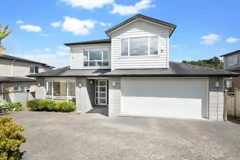 Spacious Designer Home Ideal for Families