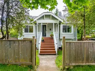 Perfect Family Home in a Beautiful Neighborhood