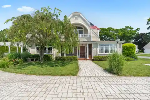 Spacious Knollwood Beach Home One House from the Sound