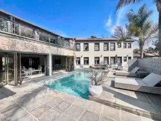 Ultimate Entertainer’s Dream Home