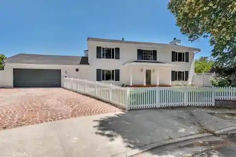 Fully Remodeled Northridge Masterpiece