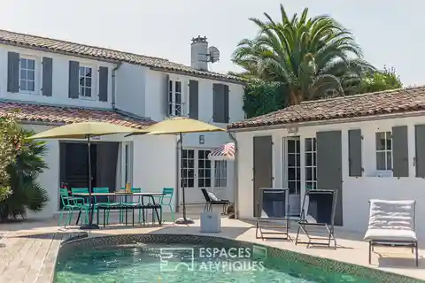 Elegant Seaside Villa with Pool